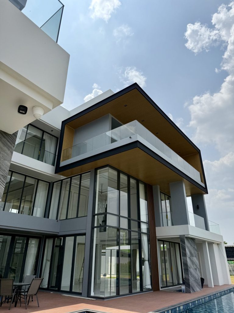 Private house